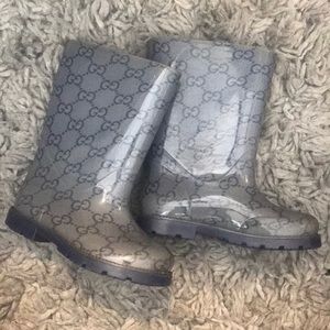Gucci Rain Boots For Toddlers Gently Worn